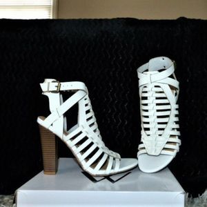 New SHIEKH Daring Cut-Out Strappy Stacked Block Heel Sandals Shoes 8.5